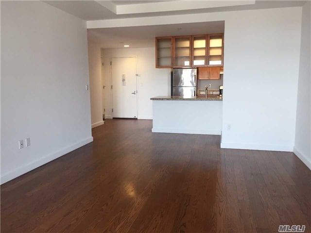 Building Photo - 4022 College Point Blvd