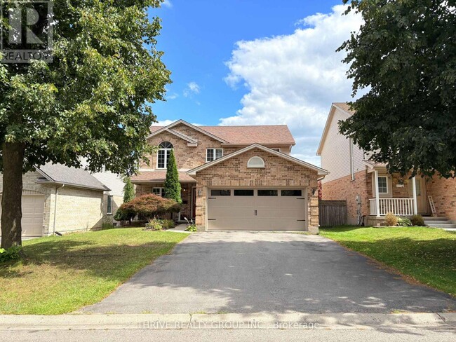 Photo du bâtiment - 116 Cedarwood Crescent