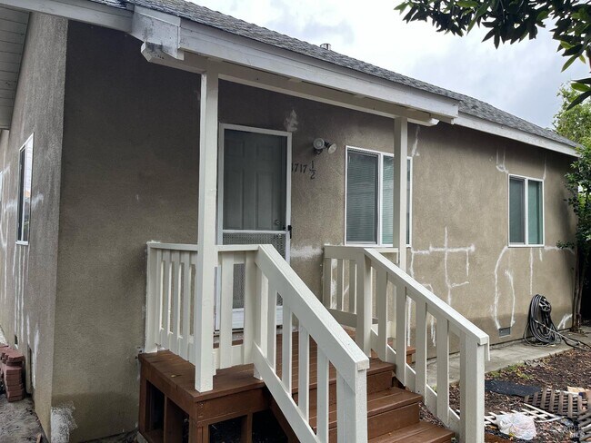 Foto del edificio - 1717 Sutter St