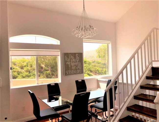 Foto del edificio - 27004 Karns Ct