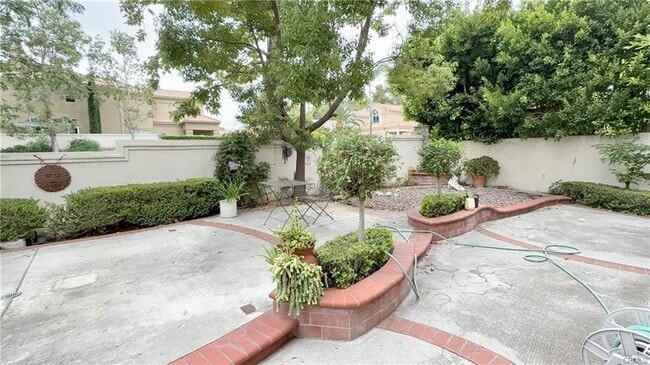 Foto del edificio - 31 Wakonda