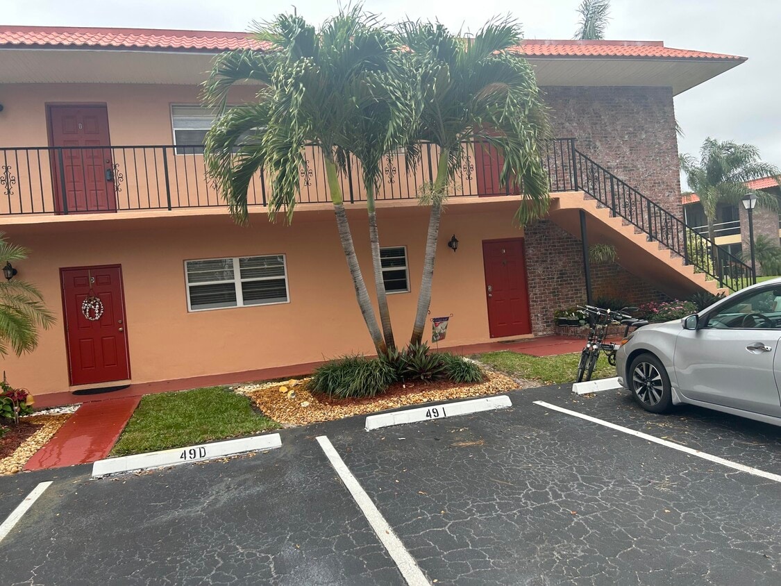 1999 SW Palm City Rd Unit 49j, Stuart, FL 34994 Condo for Rent in Stuart, FL