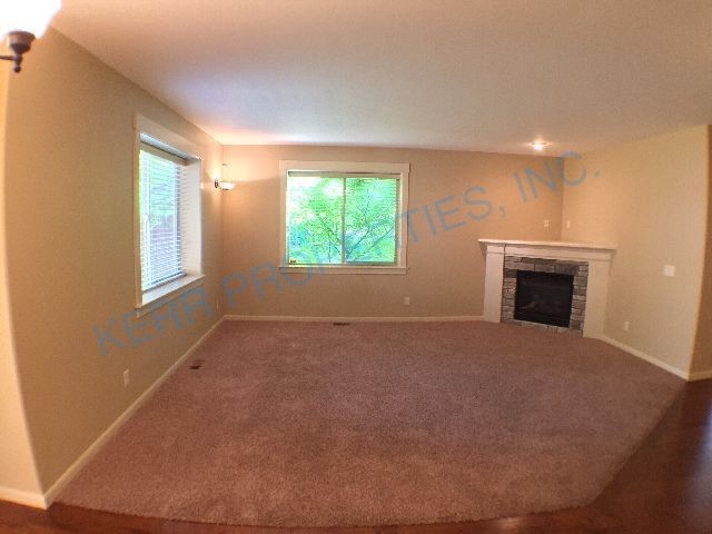 Building Photo - 10919 SE Remson Dr