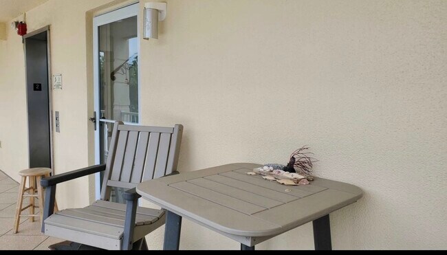 Foto del edificio - 3802 Gulf of Mexico Dr