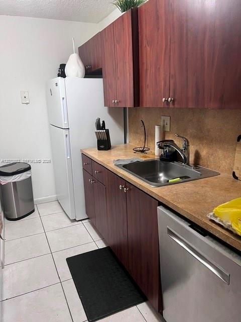 Foto del edificio - 7401 SW 152nd Ave