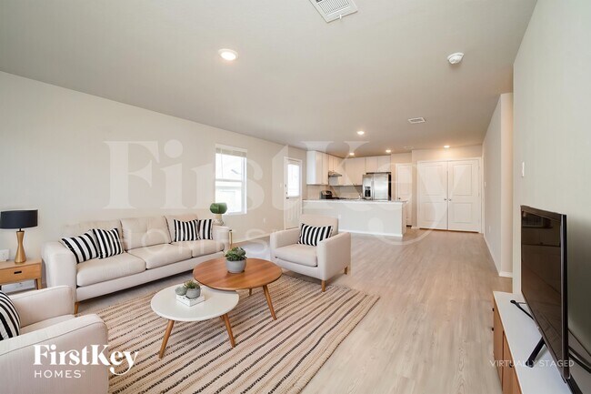 Foto del edificio - 6432 Pickaxe Way