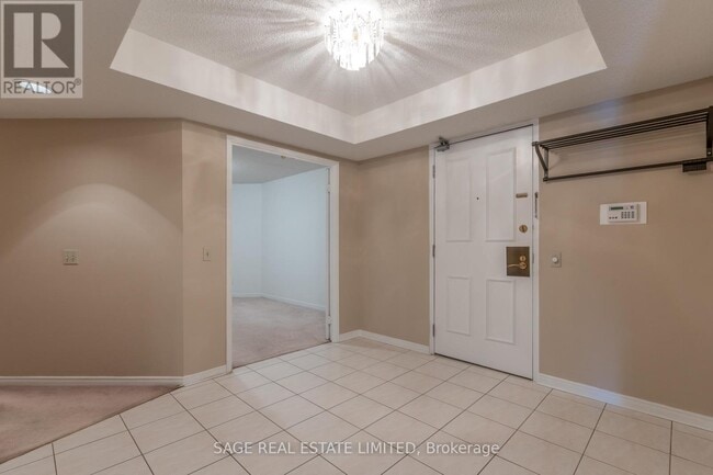 Building Photo - 25 George St