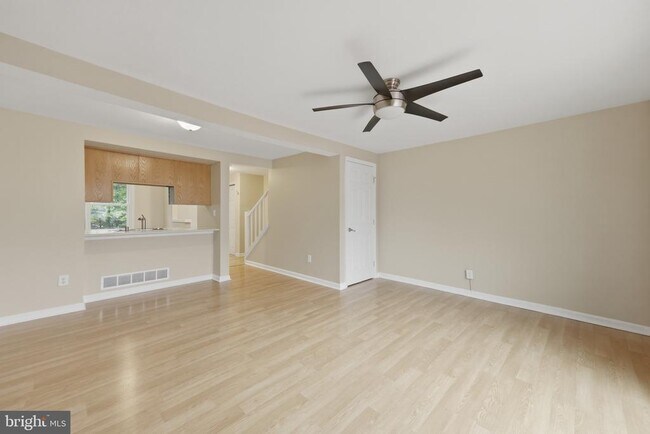 Foto del edificio - 8700 Calvert Cliff Ct