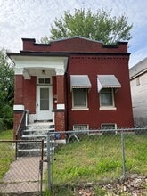 Building Photo - 5457 Geraldine Ave
