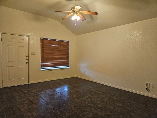 Building Photo - 3015 Cantabrian Dr