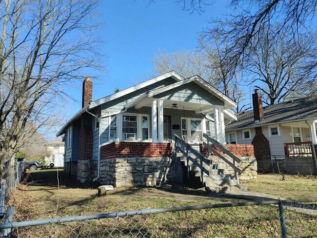 Foto del edificio - 5401 Highland Ave