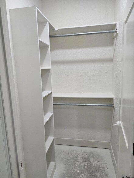 Building Photo - 100 Cook St