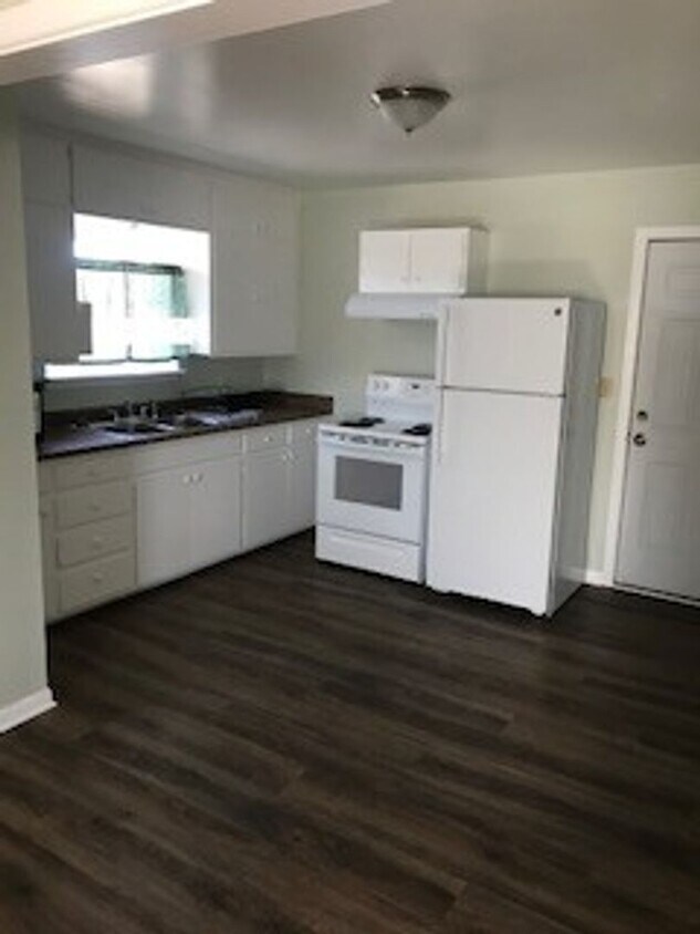 409 Richmond St Unit Rich409, Klamath Falls, OR 97601 Room for Rent