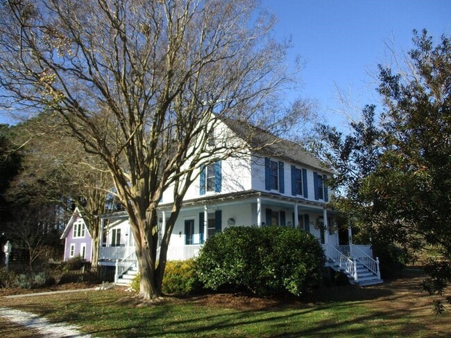 Foto del edificio - 14262 Shore Dr