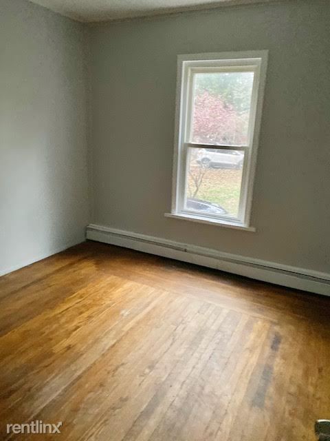 Building Photo - 3 br, 2 bath  - 52 Adeline St Unit 1