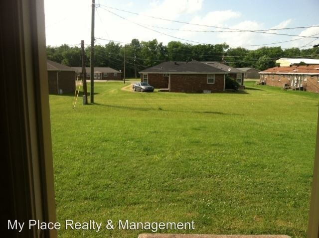 Building Photo - 2 br, 1 bath Apartment - 135 Airport Rd