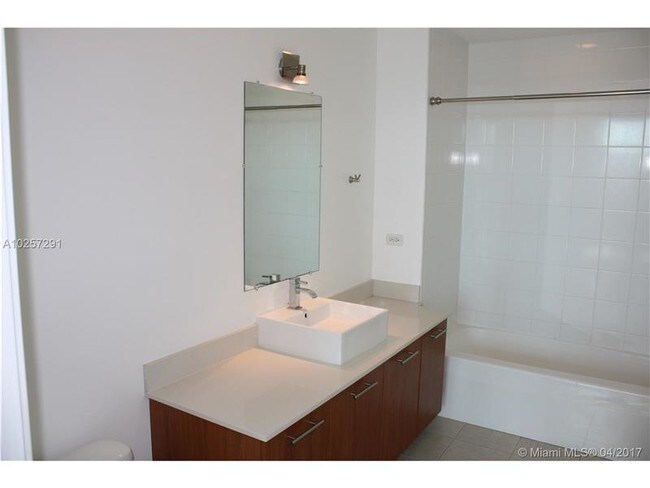 Foto del edificio - 3301 NE 1st Ave