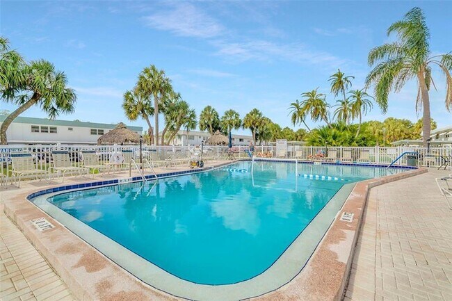 Foto del edificio - 5257 81st Ln N