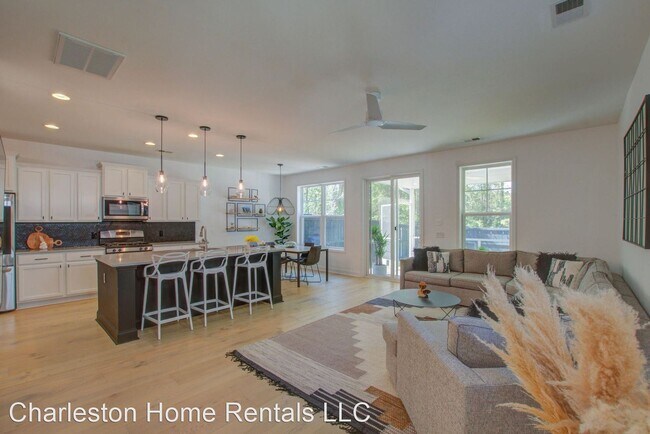 Building Photo - 4 br, 2.5 bath House - 2137 Oyster Reef Lane