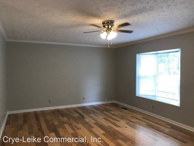 Foto del edificio - 3 br, 1.5 bath House - 110 Goucher Circle