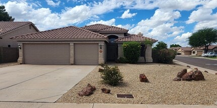 Building Photo - 866 N Abilene Dr