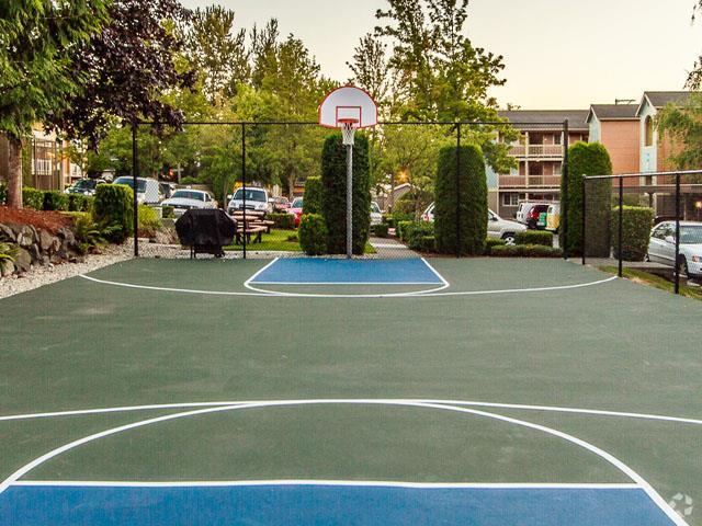 Basketball Court - Waterford Apartments