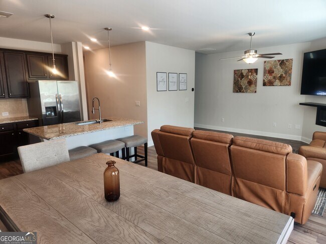 Foto del edificio - 47 Station Overlook Dr