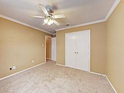 Foto del edificio - 1237 Nancy Ln