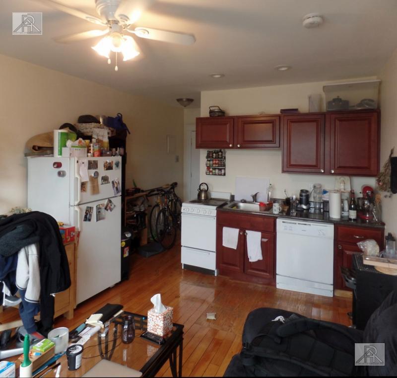 Foto del edificio - 364 Washington St