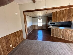 Building Photo - 208 J B Swartz Rd