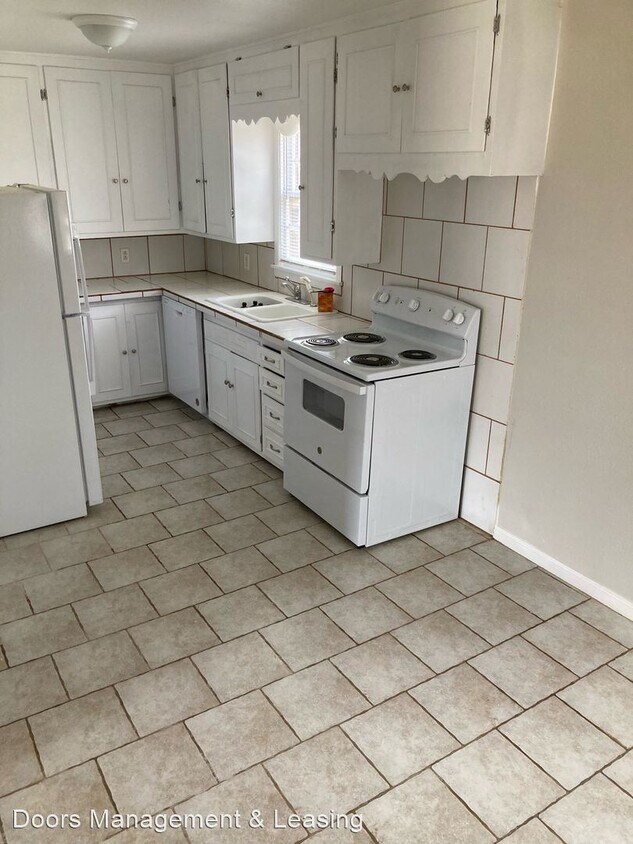 Building Photo - 3 br, 1 bath House - 3006 47th Street