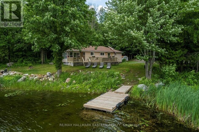 Building Photo - 504 Pine Point Ln