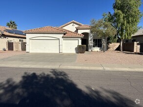 Building Photo - 2613 S 157th Dr