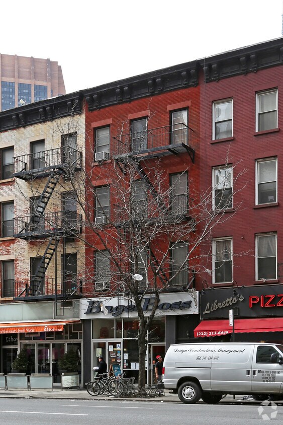 Foto del edificio - 544 3rd Ave