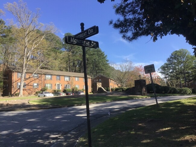 Building Photo - 2080 Montreat Cir