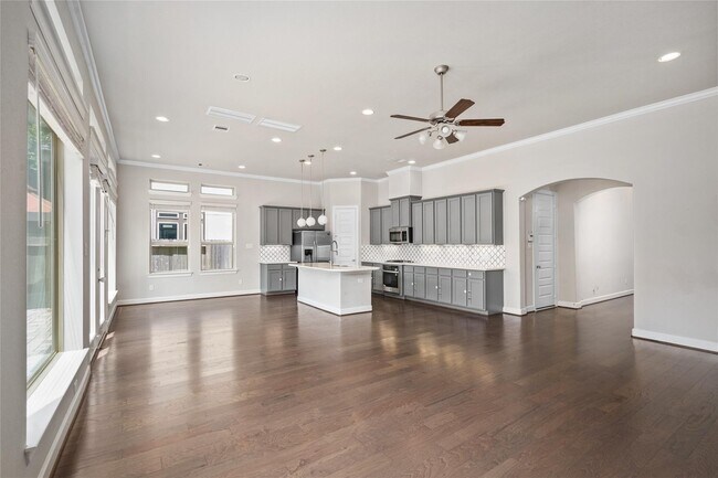 Building Photo - 927 W Lacey Garden Loop