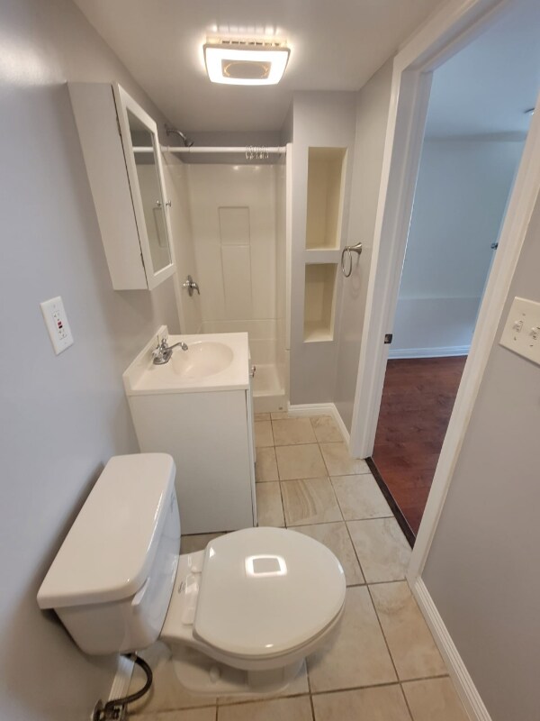 Building Photo - 837 N Herbert Ave
