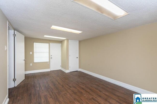 Building Photo - 3290 Pike Ave