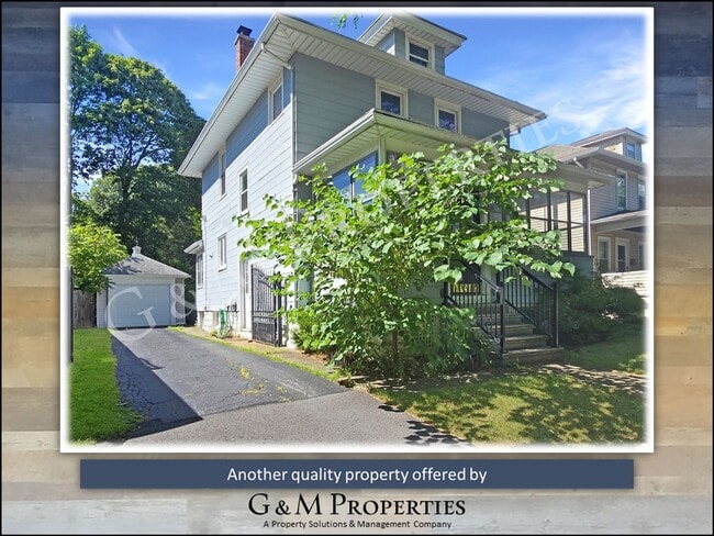 Building Photo - 4-Bedroom Rental - Walk to Strong Hospital!