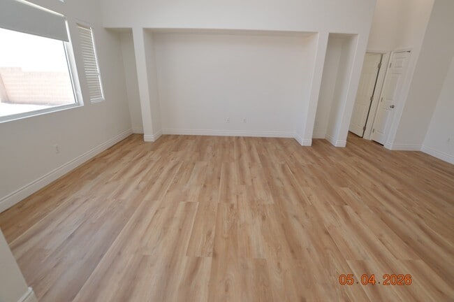 Foto del edificio - 7036 Bodega Point Ct
