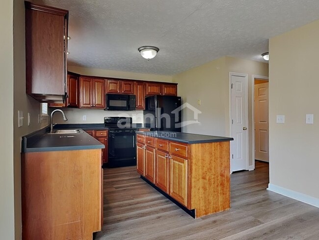 Building Photo - 10742 Stone Ridge Way