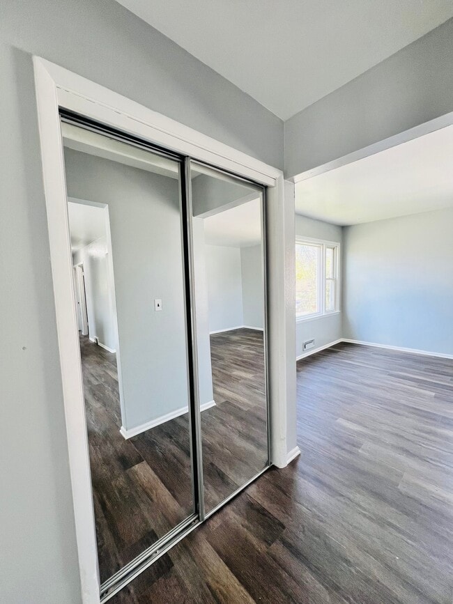 Building Photo - 5856 N 63rd St