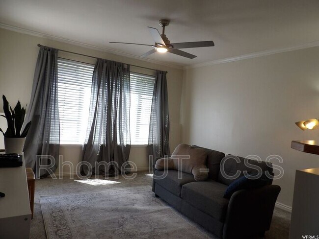 Foto del edificio - 62 N Garden Park Dr