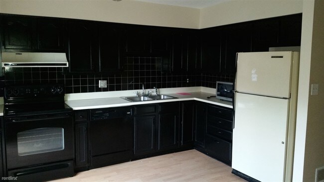 Foto del edificio - 37378 Euclid Ave