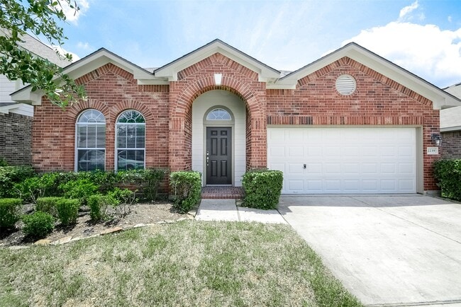 Building Photo - 2239 Brown Oak Dr