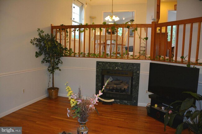 Building Photo - 8771 Autumn Hill Dr
