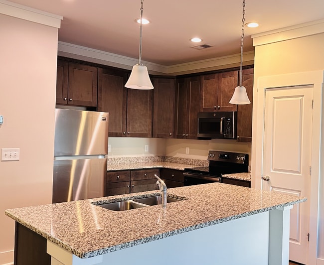 Photo - 813 Stonebriar St Townhome