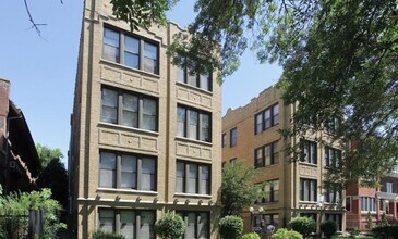Building Photo - 1024 E Hyde Park Blvd