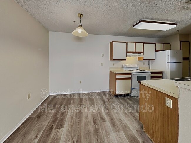 Foto del edificio - 623 Dory Ln
