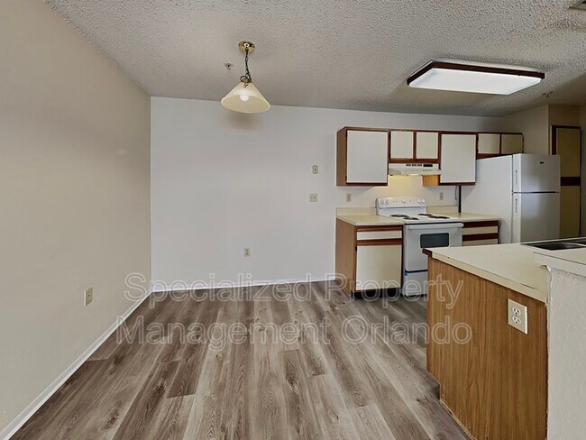 Building Photo - 623 Dory Ln